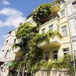 Sultan's Hotel